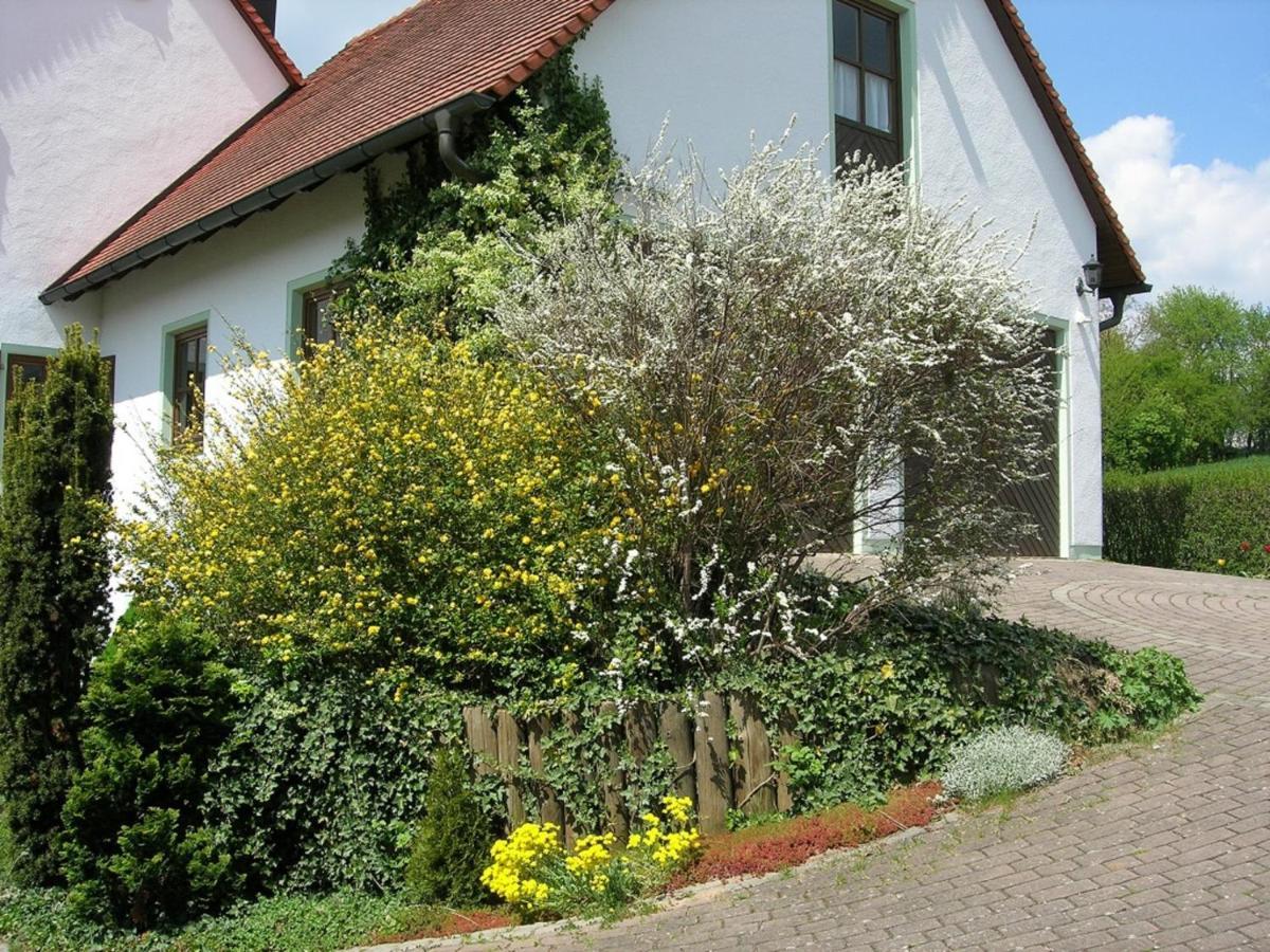 Pension Rosengaertchen Absberg Exterior photo